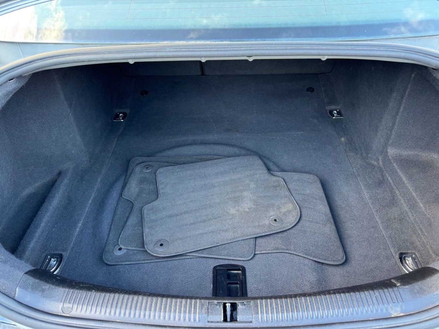 Used Audi A6 2010 for sale - 76898770: Photo 27