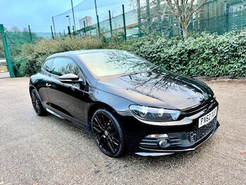 (62) - 2.0 TDI BlueMotion Tech R-Line Euro 5 (s/s) 3dr (Leather, Nav)