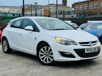 2015 (15) - 1.6i Elite Hatchback 1.6 5-Door