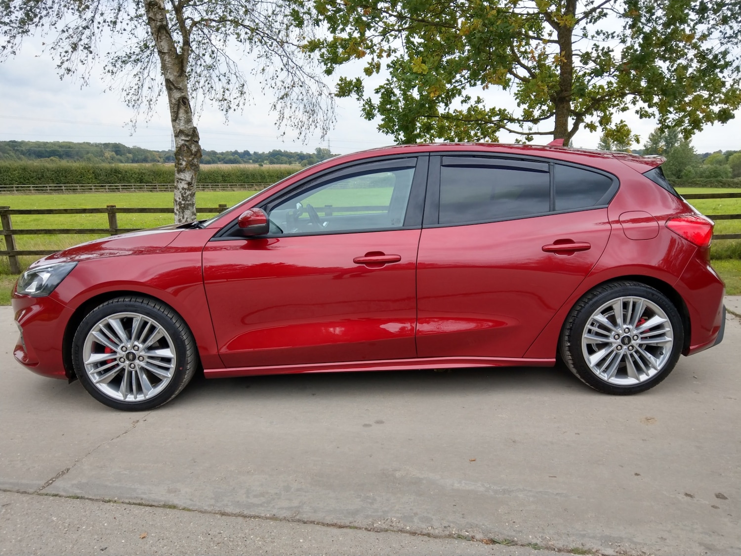 Used Ford Focus 2020 for sale - 76091129: Photo 4