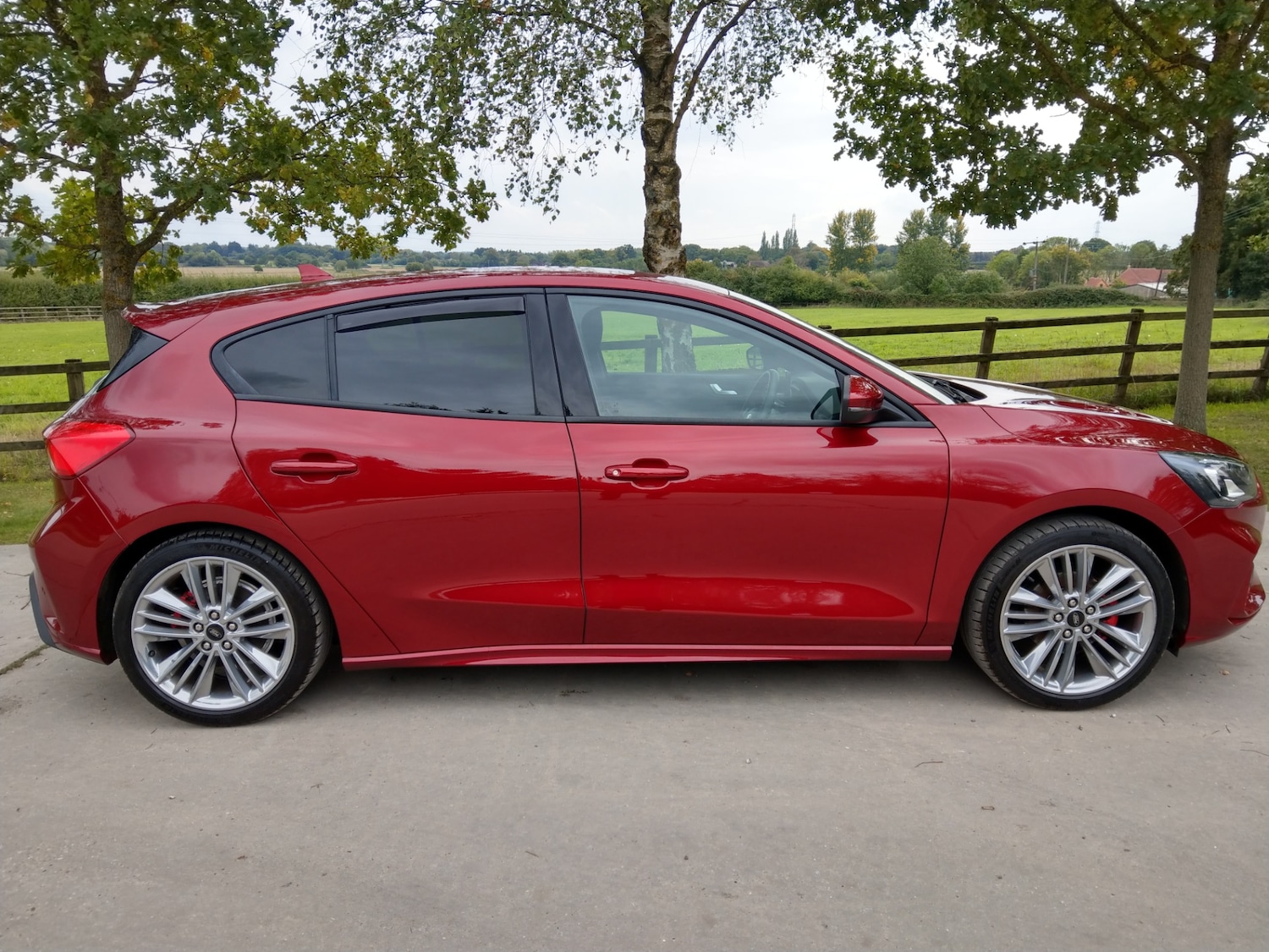 Used Ford Focus 2020 for sale - 76091129: Photo 5