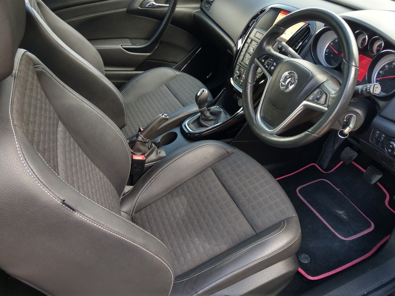 Used Vauxhall Astra GTC 2017 for sale - 78069696: Photo 13