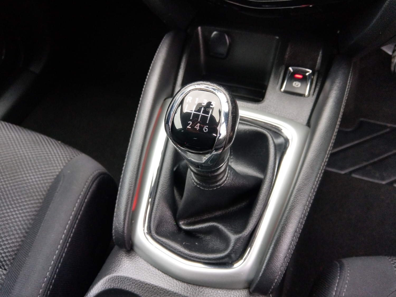 Used Nissan Qashqai 2016 for sale - 77793006: Photo 12