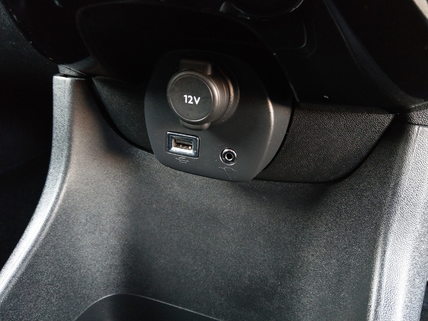 Used Citroen C1 2015 for sale - 77920853: Photo 14