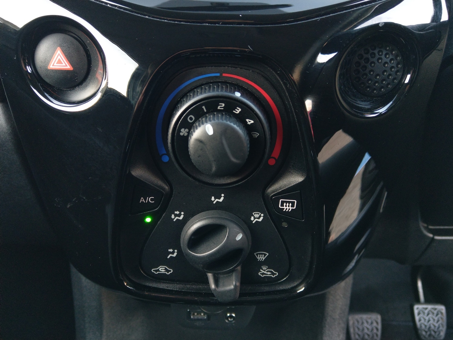 Used Citroen C1 2015 for sale - 77920853: Photo 15