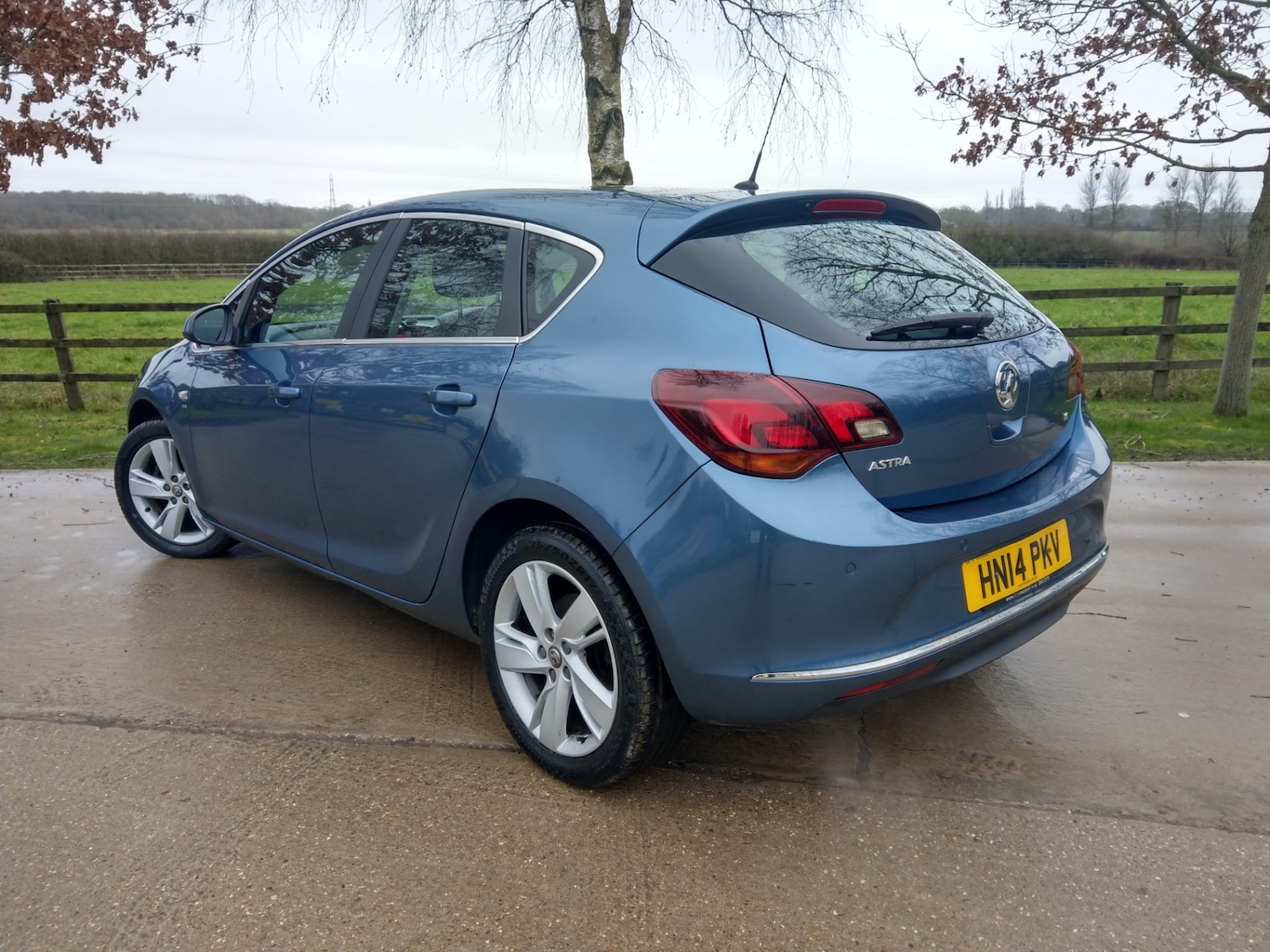 Used Vauxhall Astra 2014 for sale - 77635379: Photo 5