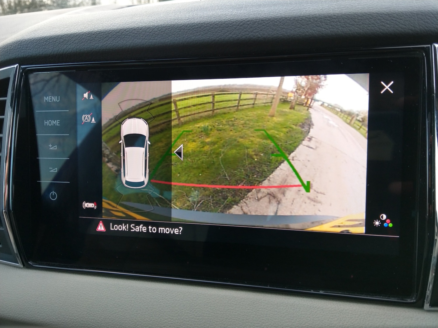 Used Skoda Karoq 2018 for sale - 77694459: Photo 22