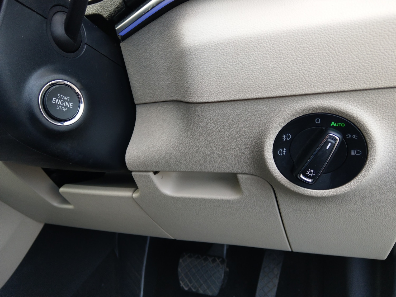 Used Skoda Karoq 2018 for sale - 77694459: Photo 28