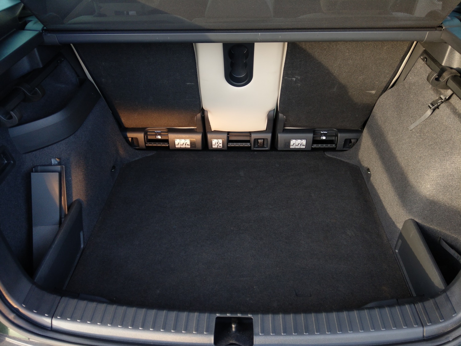 Used Skoda Karoq 2018 for sale - 77694459: Photo 9