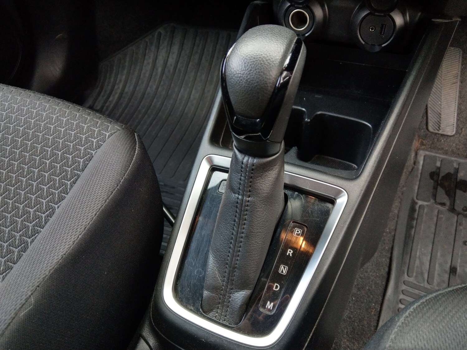 Used Suzuki Swift 2018 for sale - 77368026: Photo 15