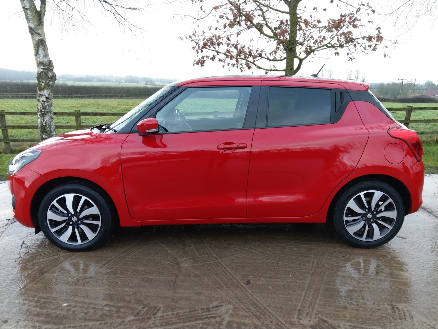 Used Suzuki Swift 2018 for sale - 77368026: Photo 5