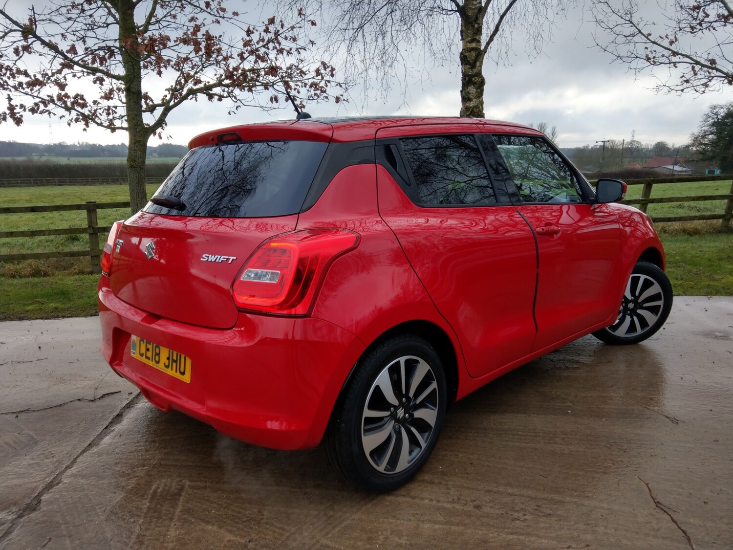 Used Suzuki Swift 2018 for sale - 77368026: Photo 7