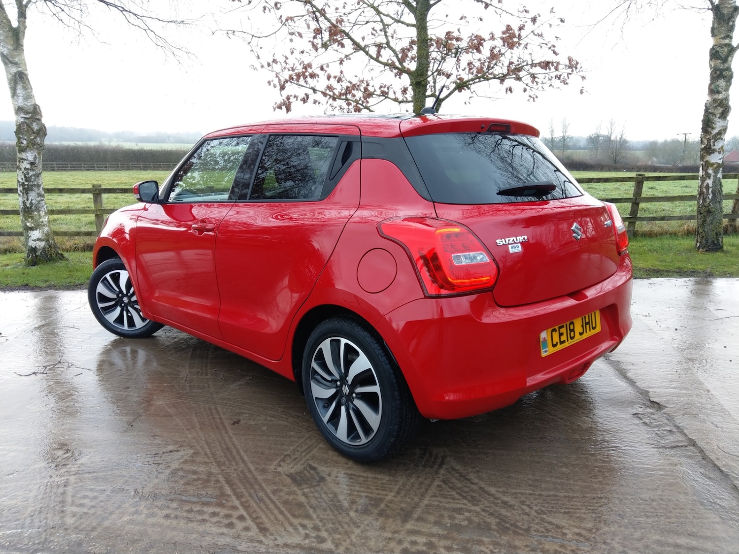 Used Suzuki Swift 2018 for sale - 77368026: Photo 9