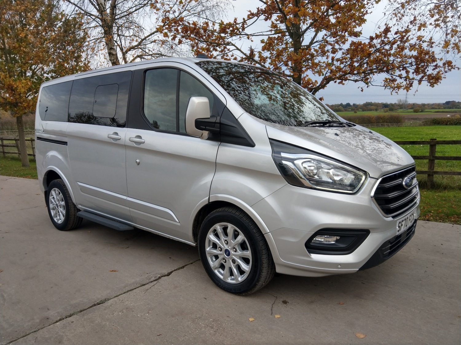 Used Ford Tourneo Custom 2020 for sale - 76482739: Photo 2