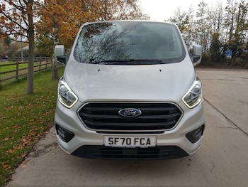 Used Ford Tourneo Custom 2020 for sale - 76482739: Photo