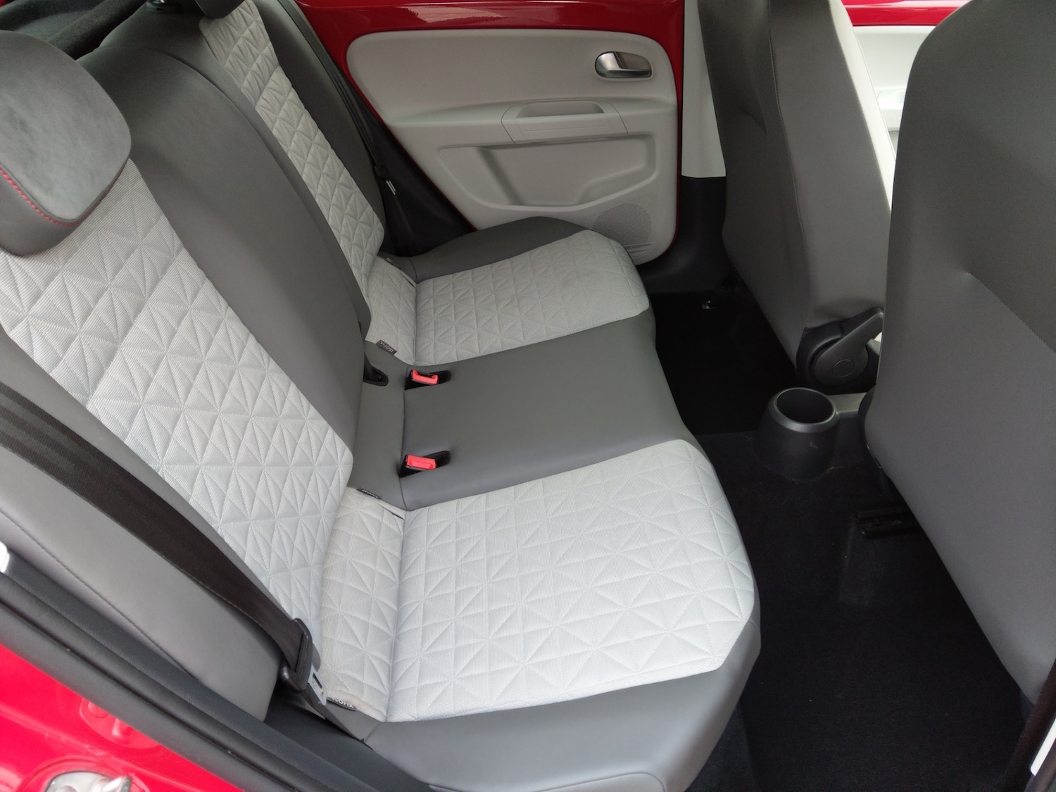 Used Volkswagen up! 2018 for sale - 77199029: Photo 11