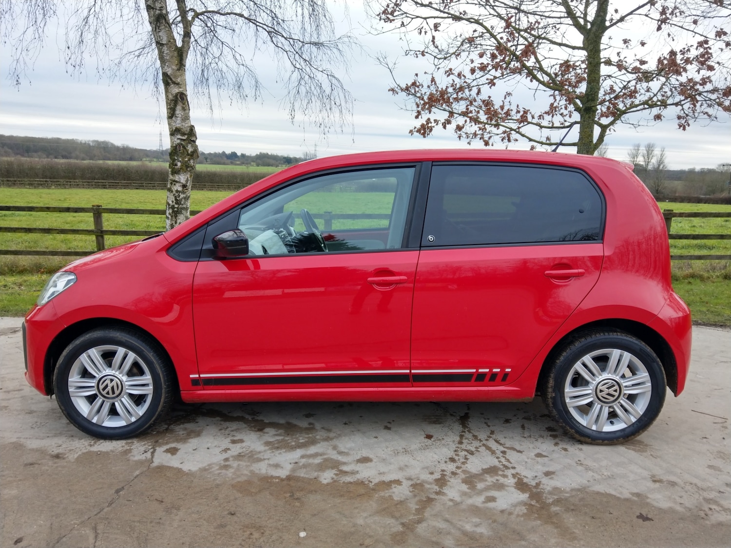 Used Volkswagen up! 2018 for sale - 77199029: Photo 4