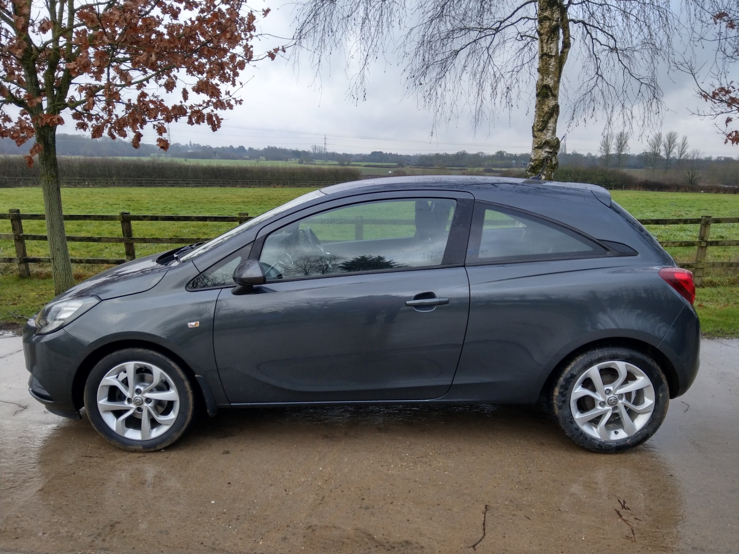 Used Vauxhall Corsa 2017 for sale - 77286791: Photo 3