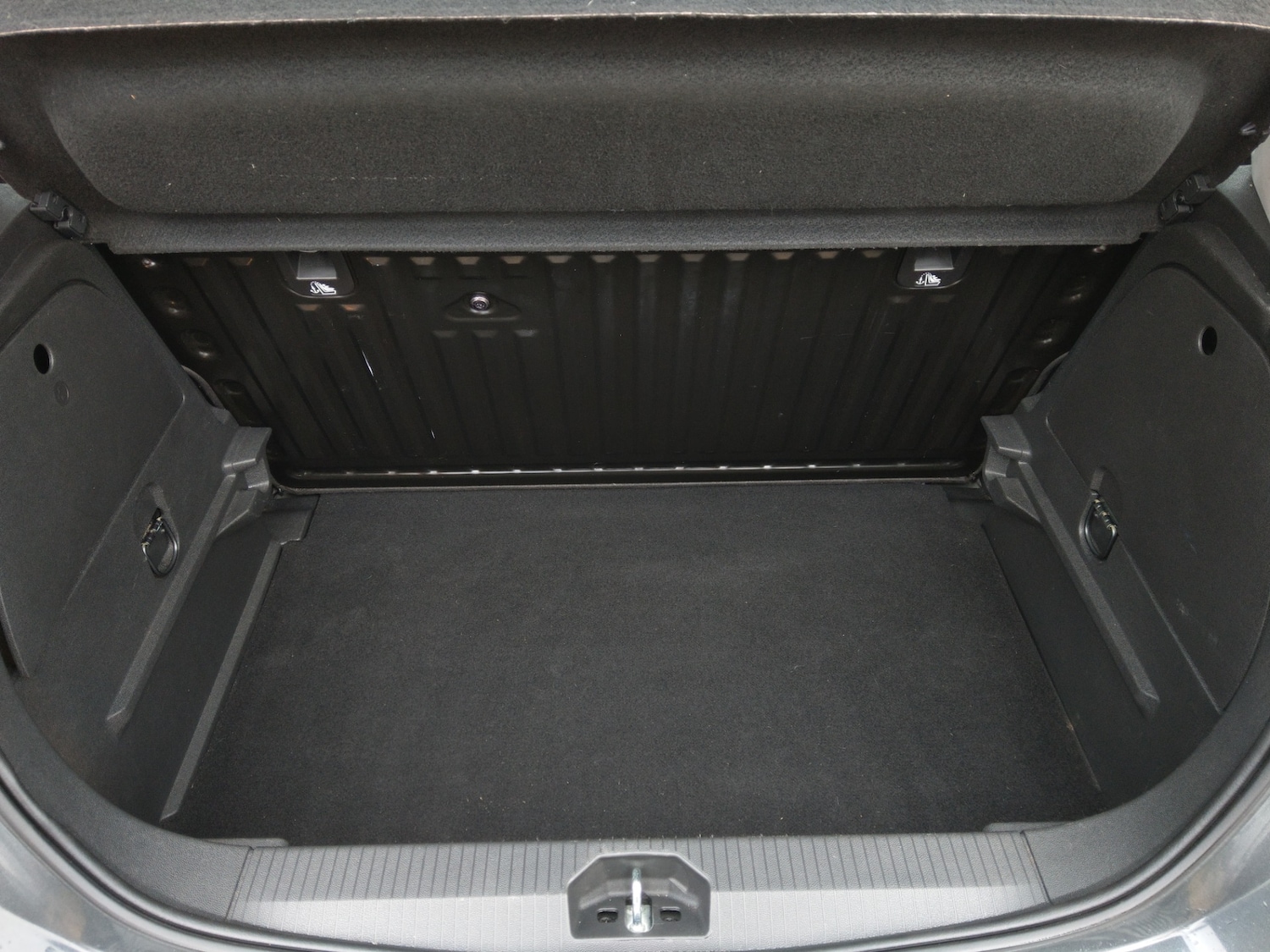 Used Vauxhall Corsa 2017 for sale - 77286791: Photo 8