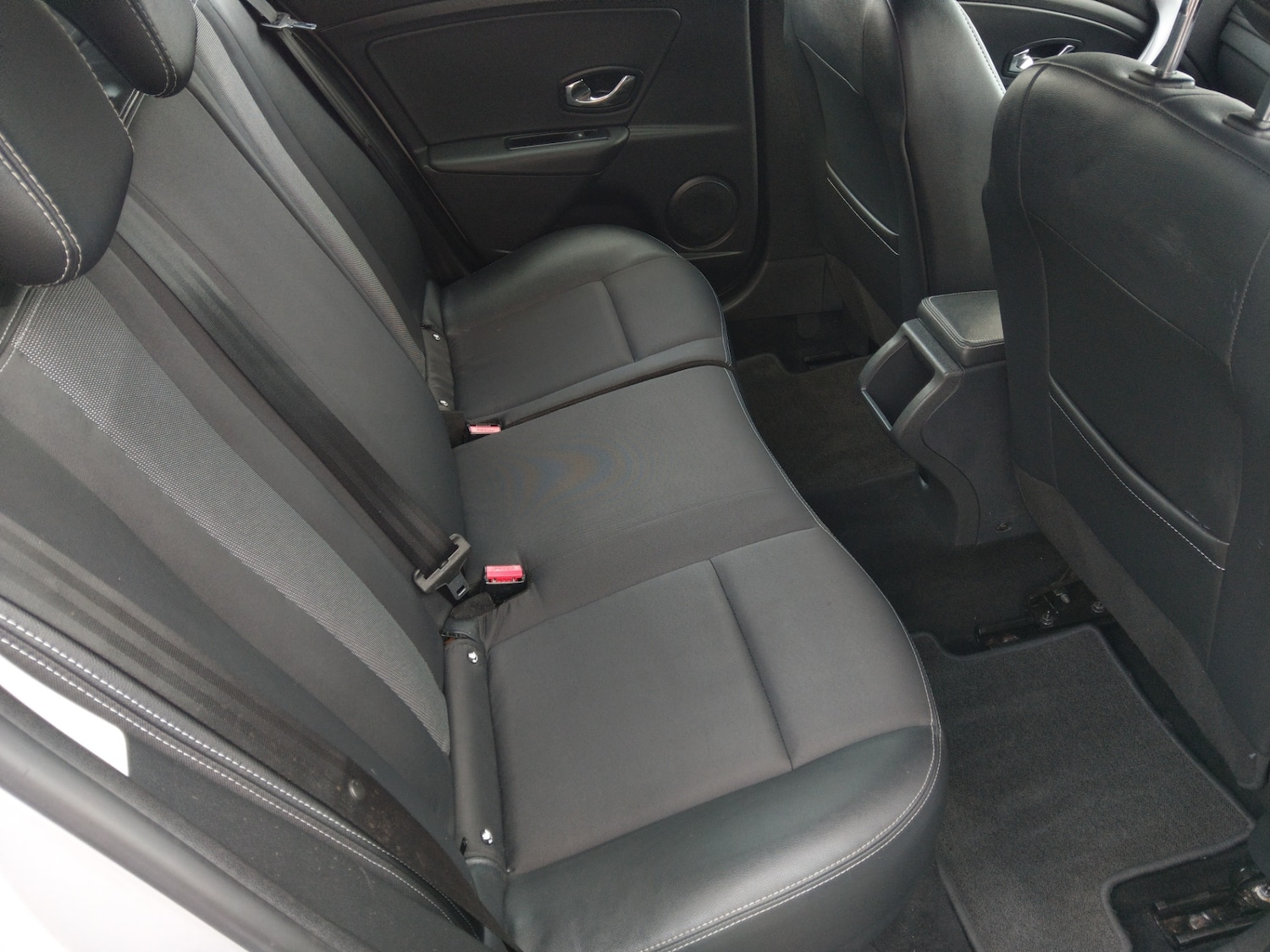 Used Renault Megane 2015 for sale - 77570883: Photo 10