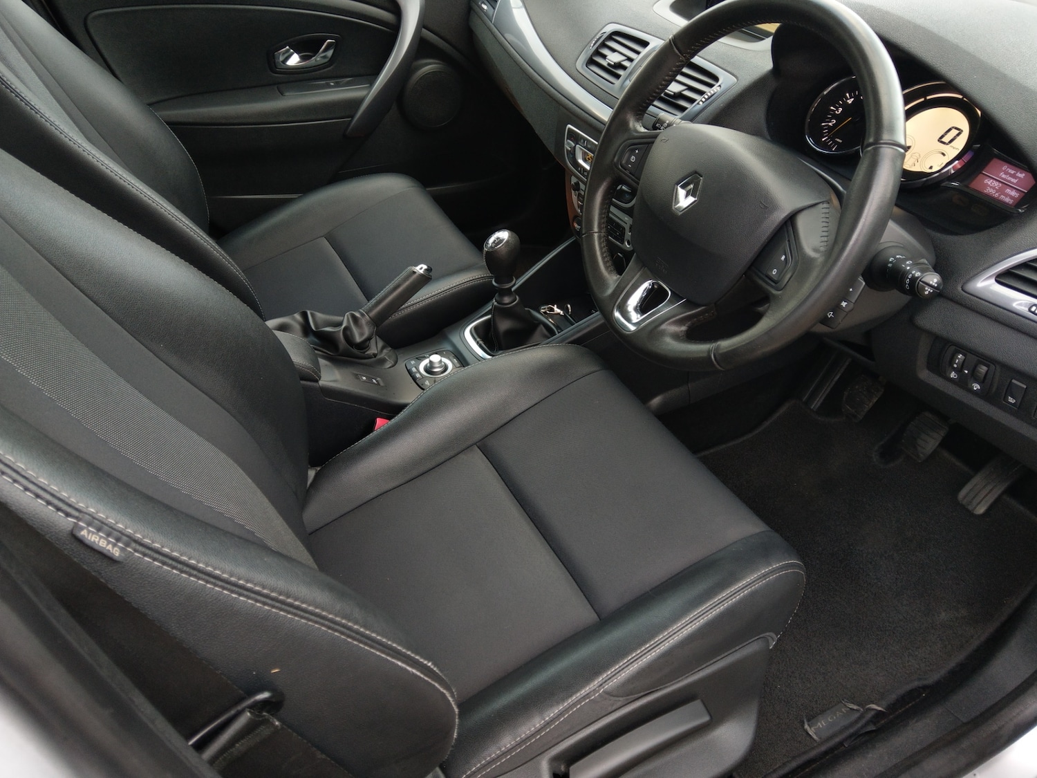 Used Renault Megane 2015 for sale - 77570883: Photo 11