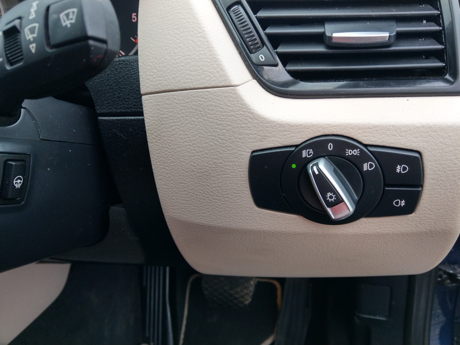 Used BMW X1 2014 for sale - 77201066: Photo 31