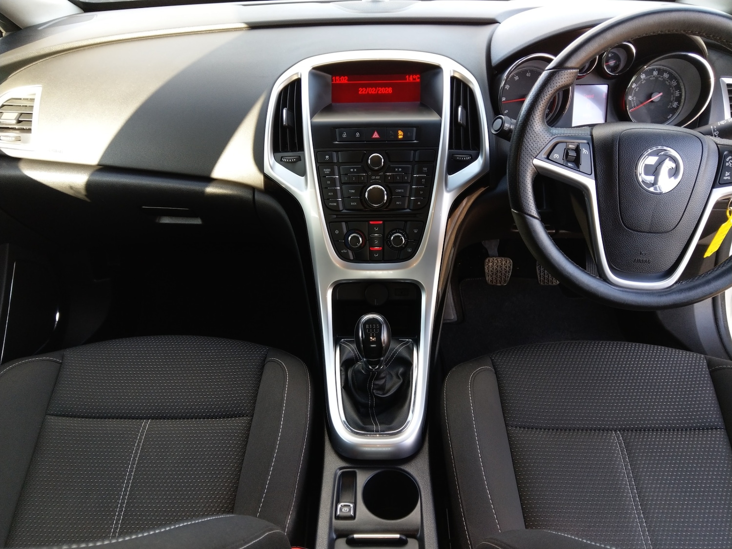 Used Vauxhall Astra 2012 for sale - 77643954: Photo 12