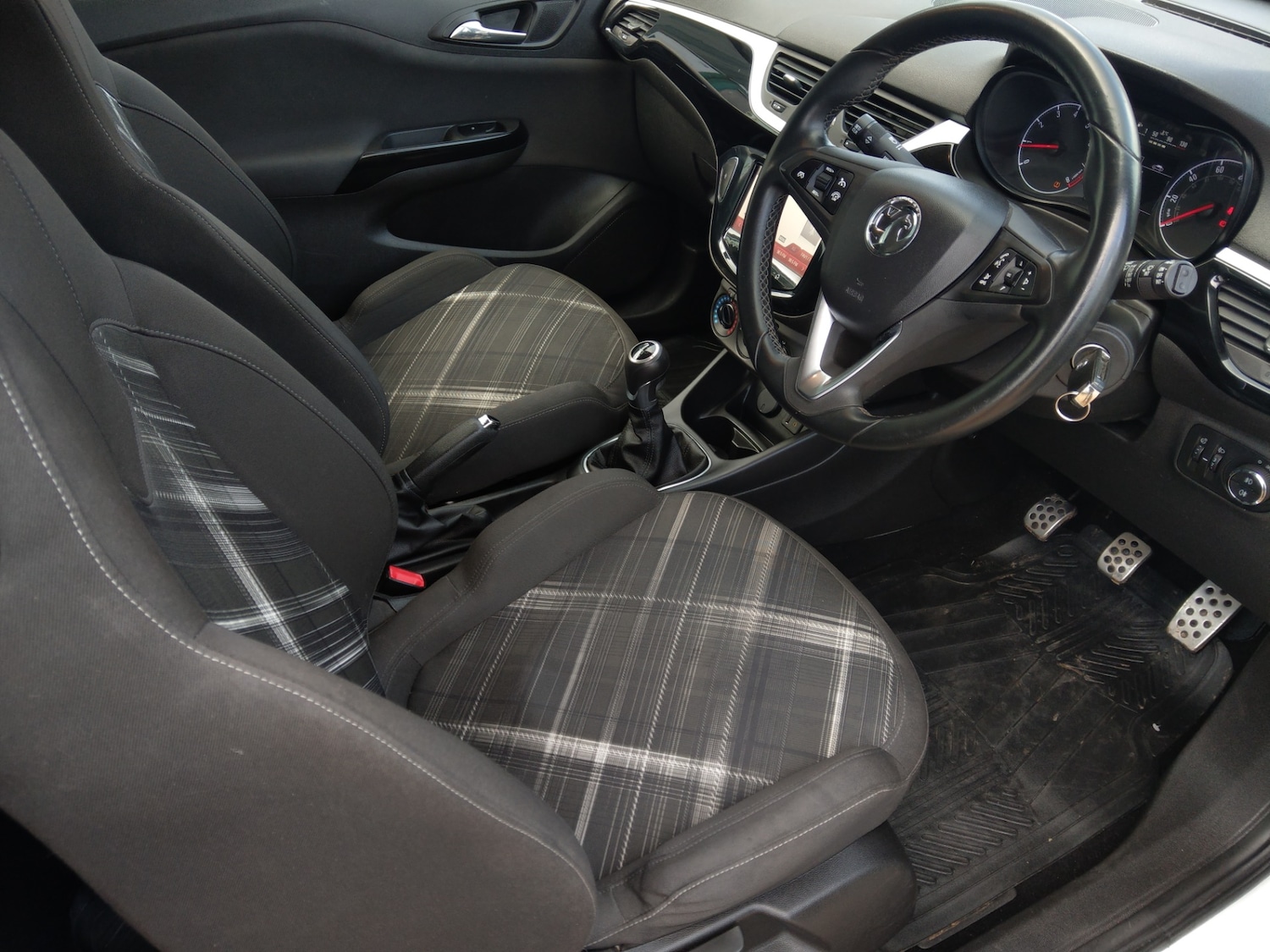 Used Vauxhall Corsa 2015 for sale - 77619265: Photo 12