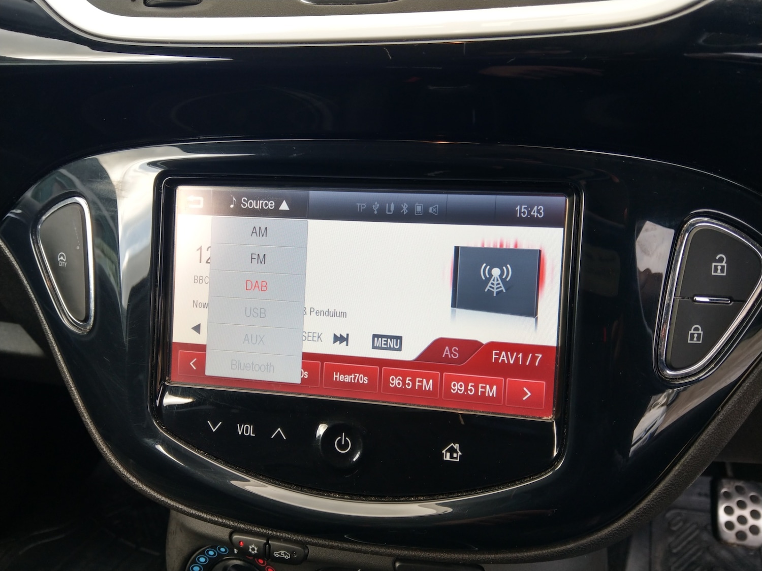 Used Vauxhall Corsa 2015 for sale - 77619265: Photo 17