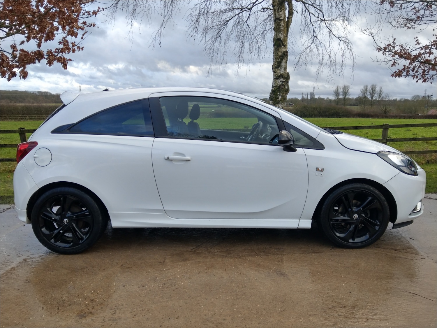 Used Vauxhall Corsa 2015 for sale - 77619265: Photo 5