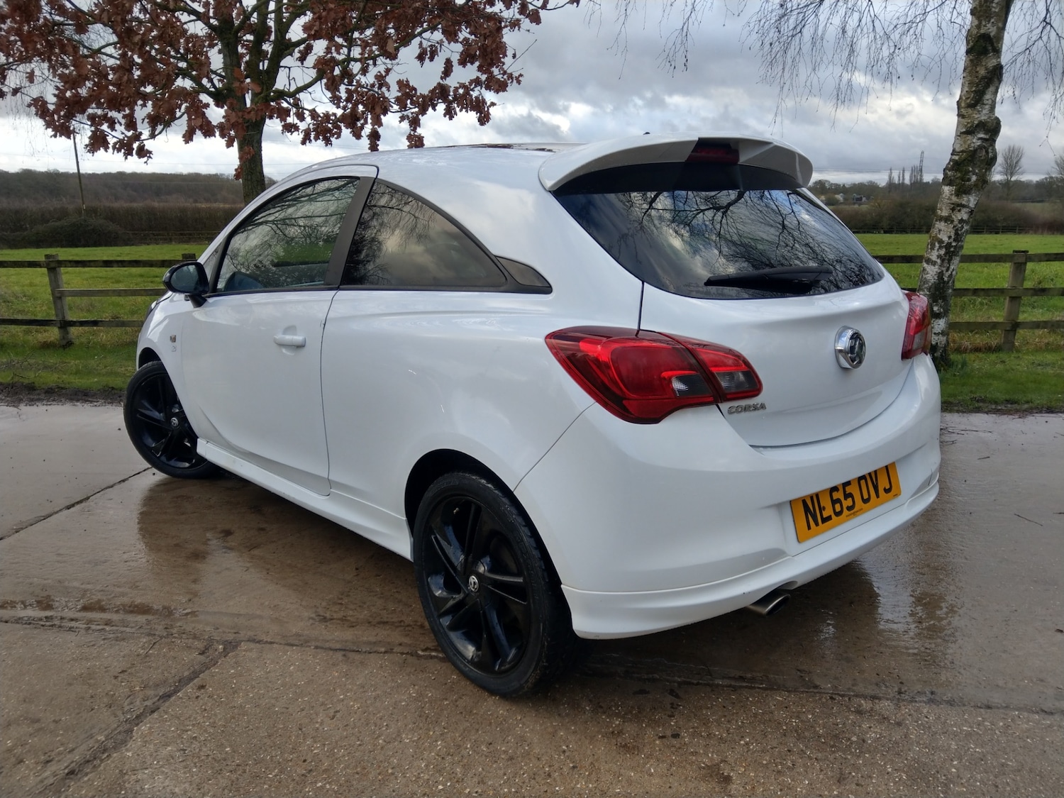 Used Vauxhall Corsa 2015 for sale - 77619265: Photo 8
