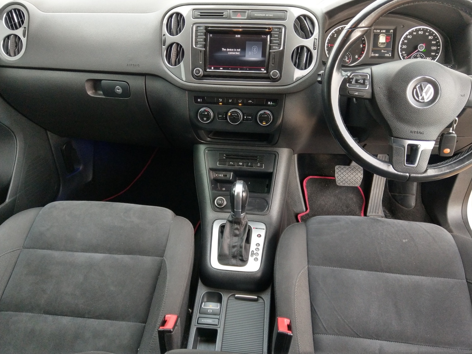 Used Volkswagen Tiguan 2015 for sale - 77198506: Photo 11