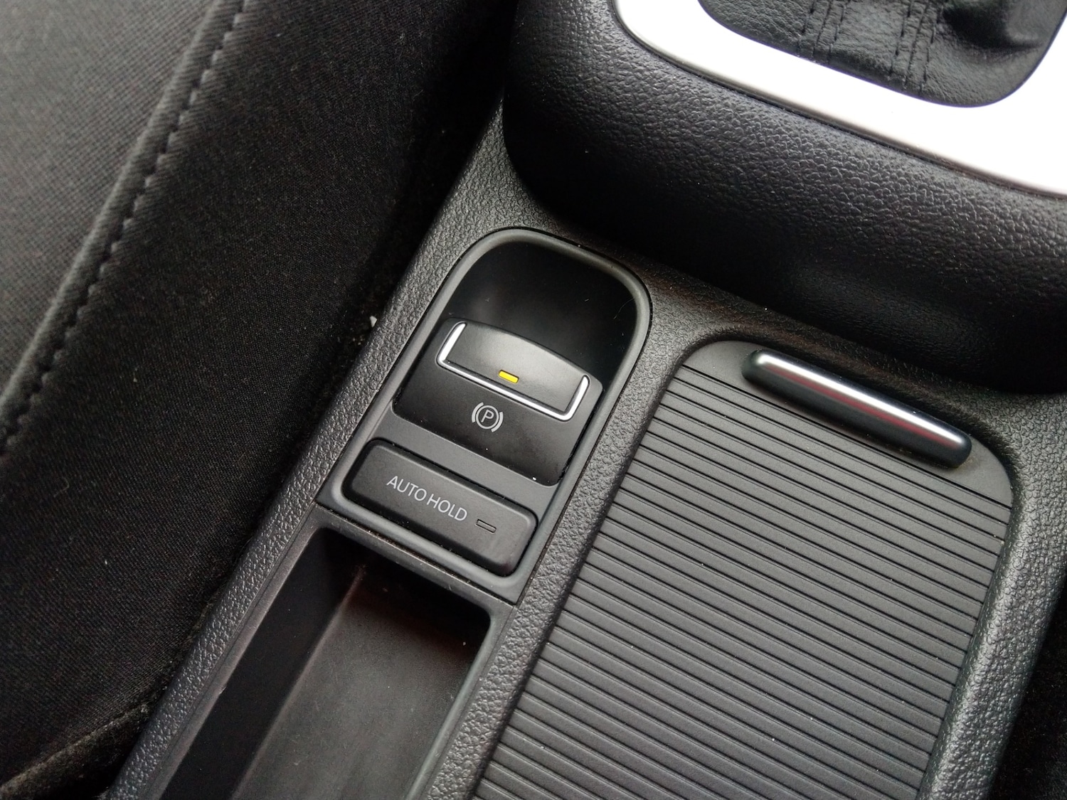 Used Volkswagen Tiguan 2015 for sale - 77198506: Photo 12