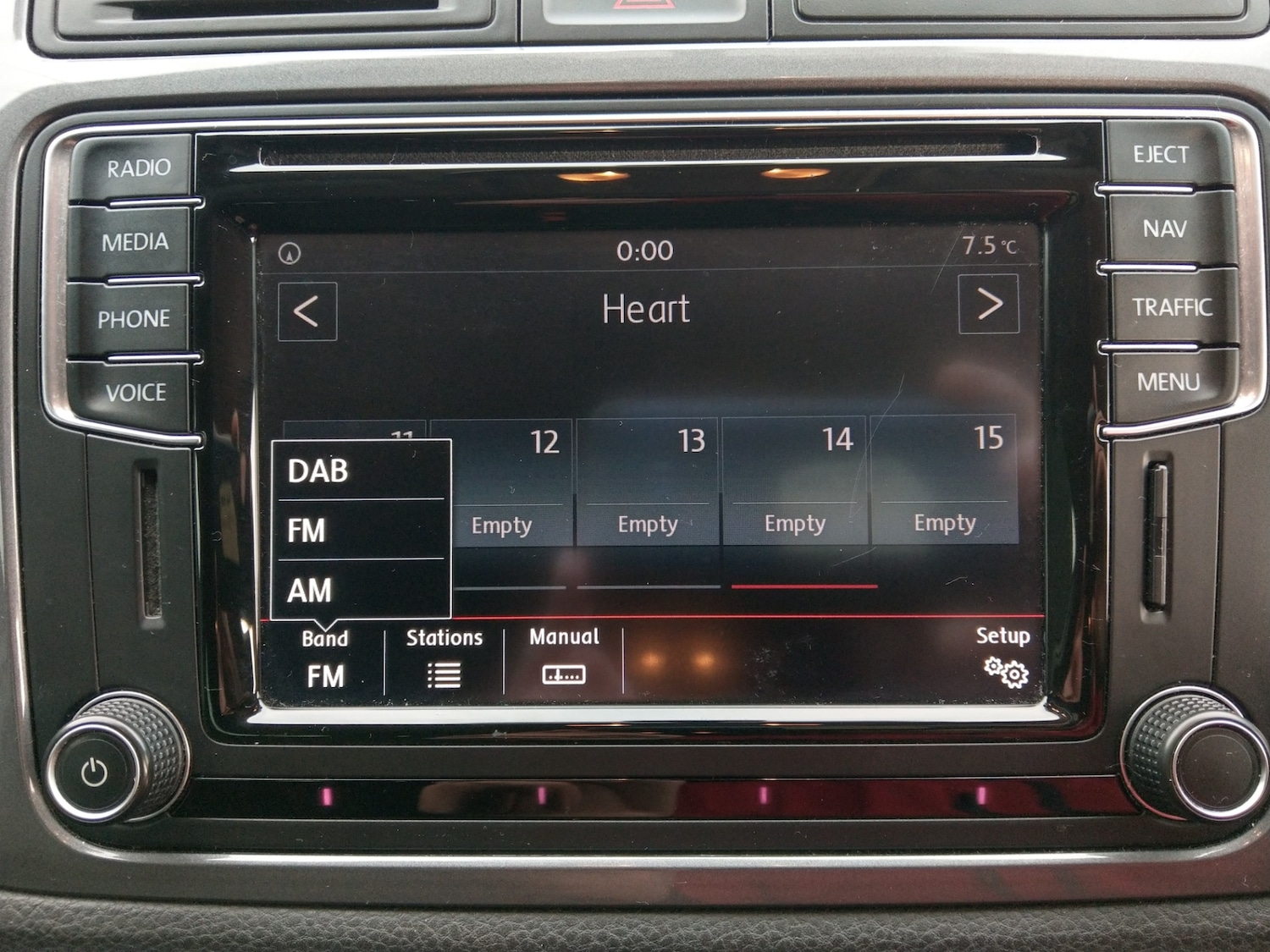 Used Volkswagen Tiguan 2015 for sale - 77198506: Photo 16