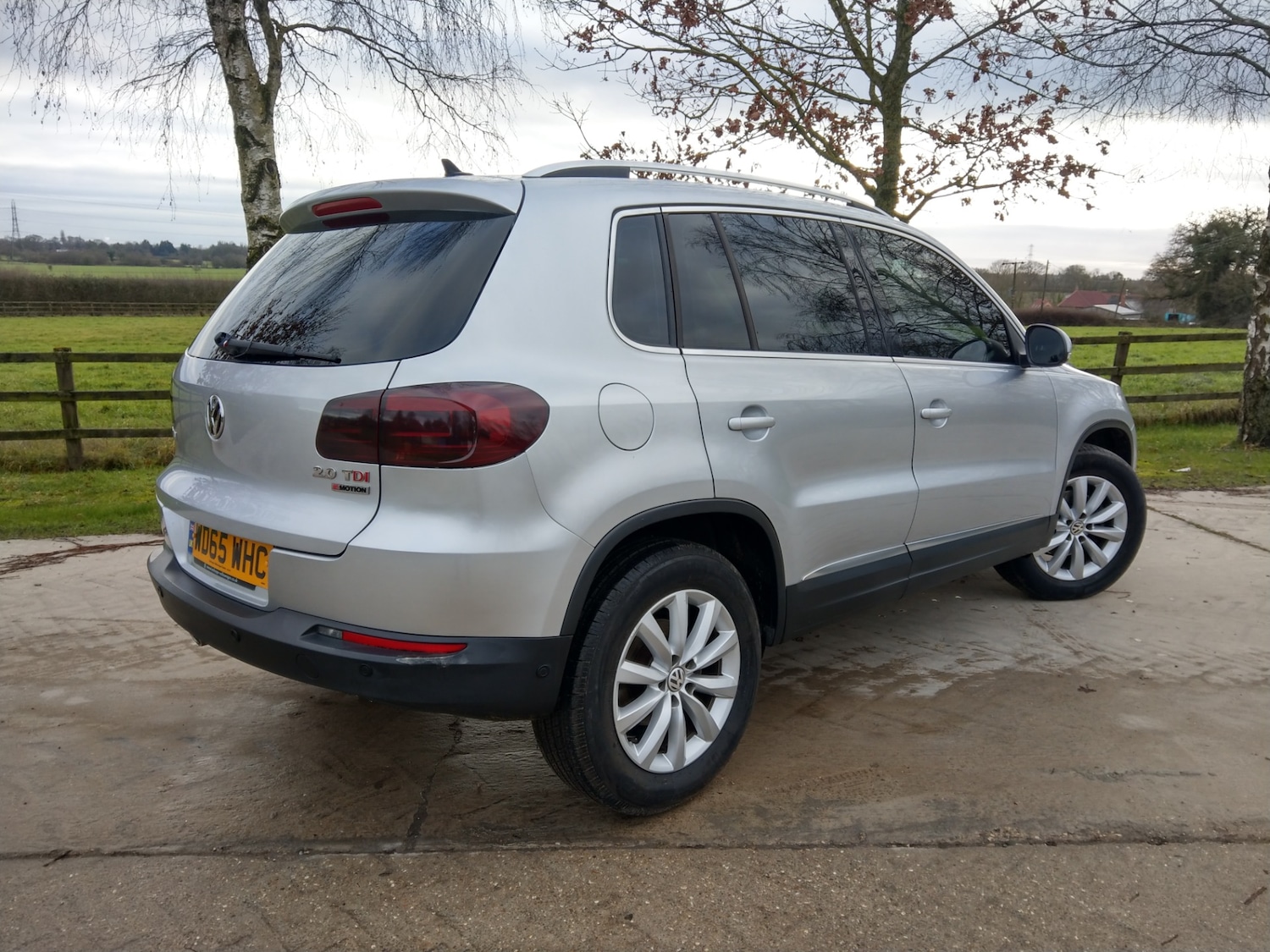 Used Volkswagen Tiguan 2015 for sale - 77198506: Photo 6
