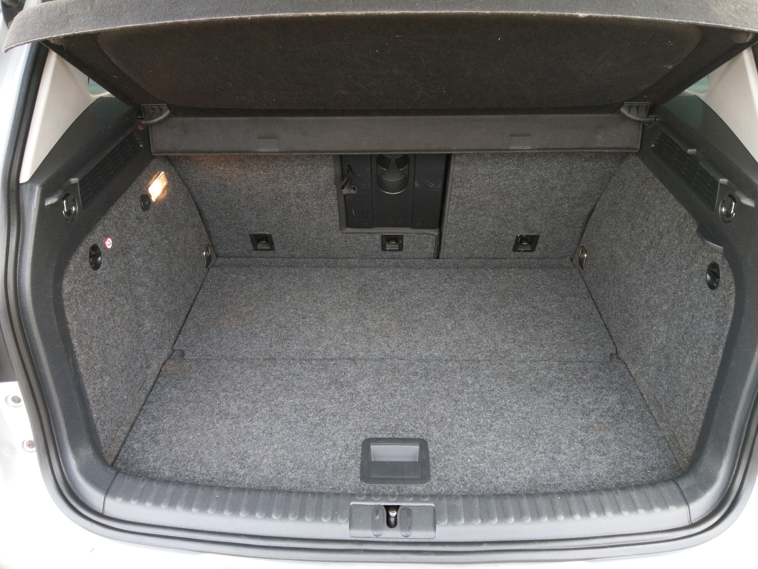 Used Volkswagen Tiguan 2015 for sale - 77198506: Photo 7