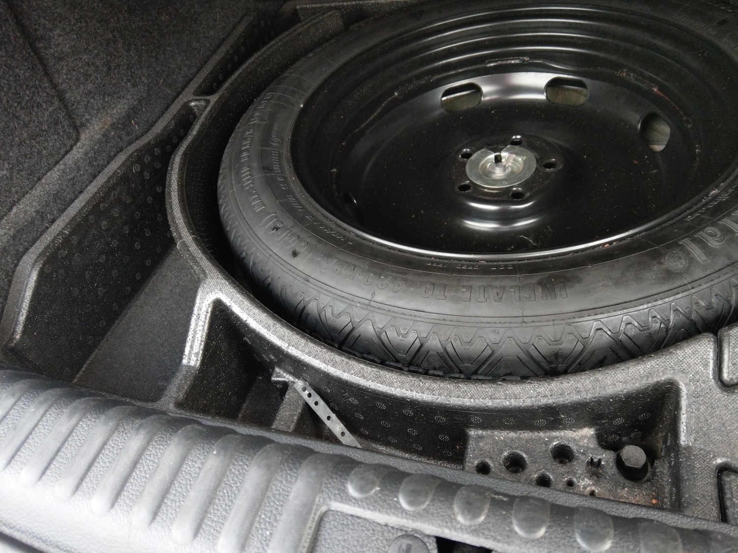 Used Volkswagen Tiguan 2015 for sale - 77198506: Photo 8