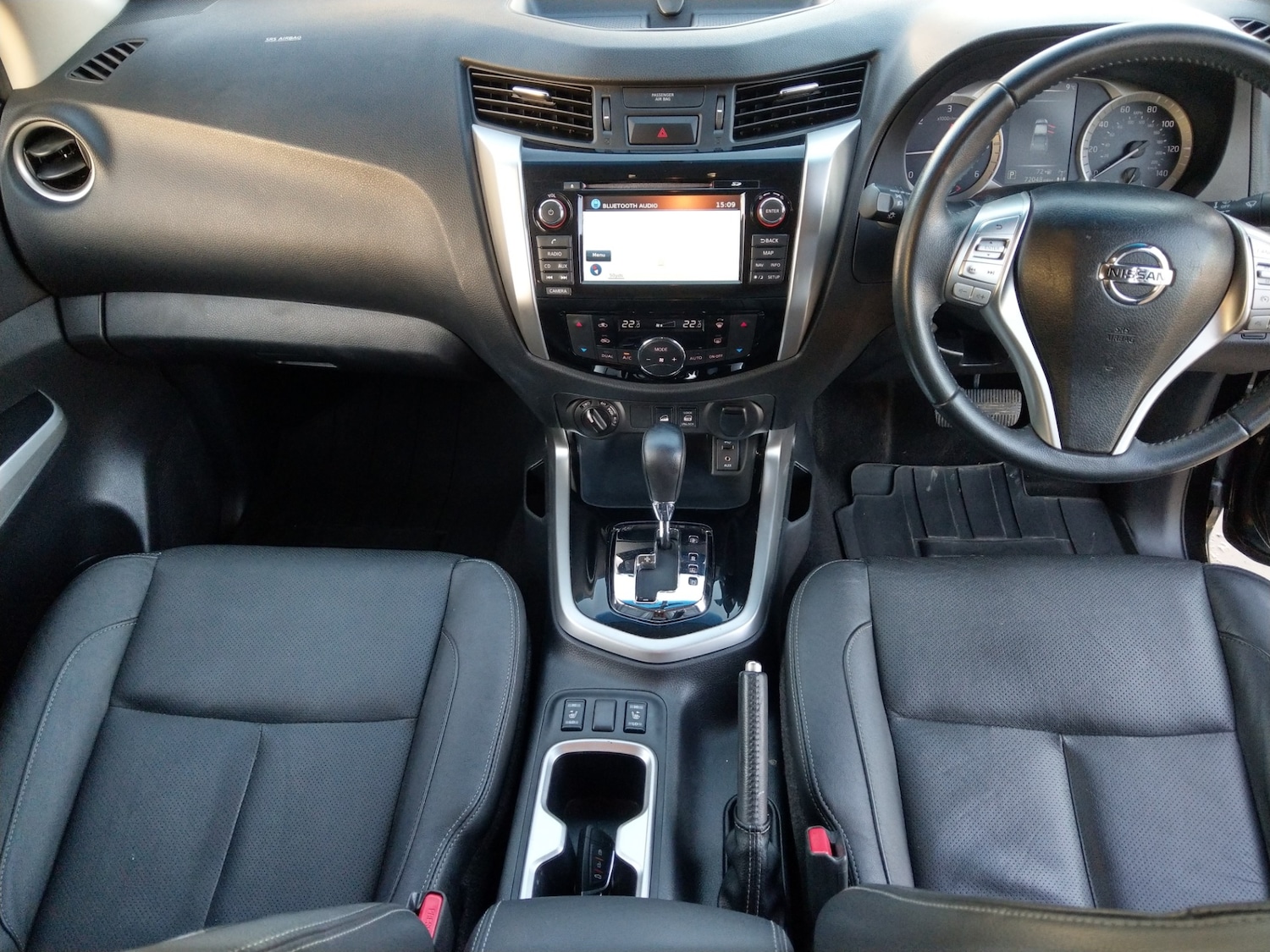 Used Nissan Navara 2017 for sale - 76669907: Photo 13