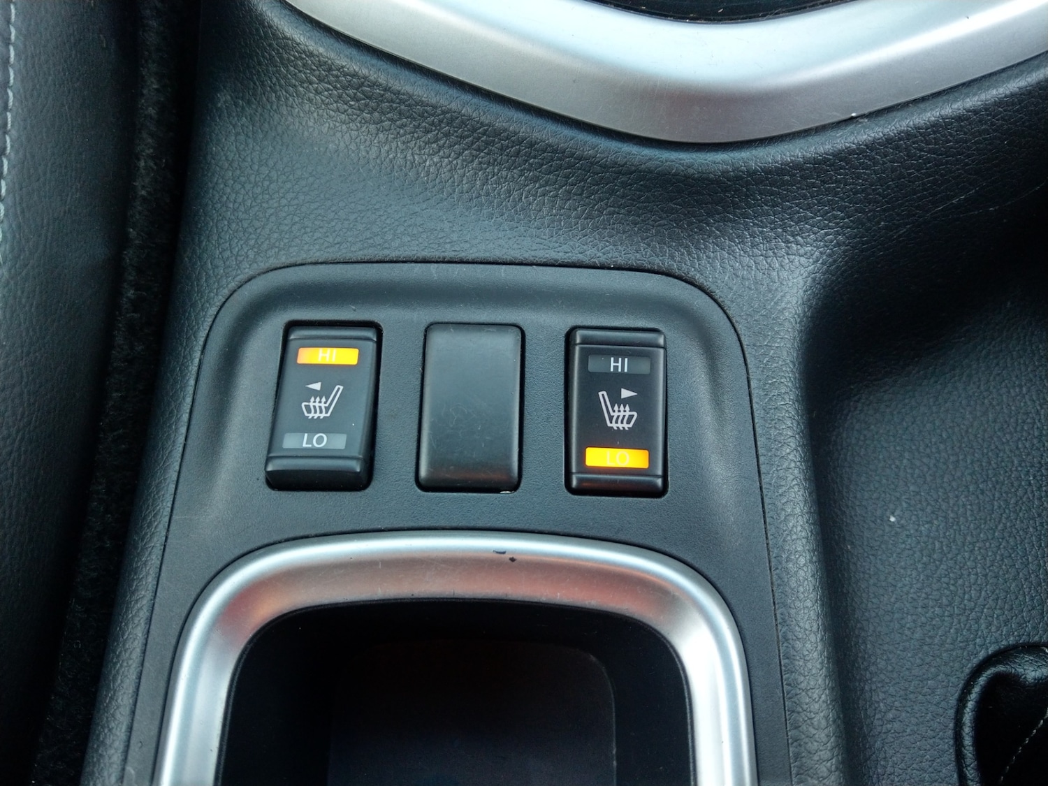 Used Nissan Navara 2017 for sale - 76669907: Photo 15