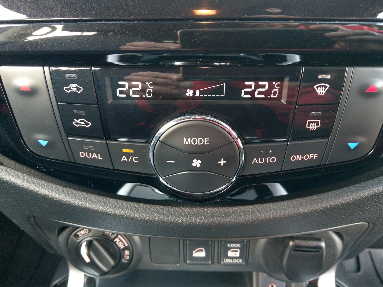 Used Nissan Navara 2017 for sale - 76669907: Photo 18