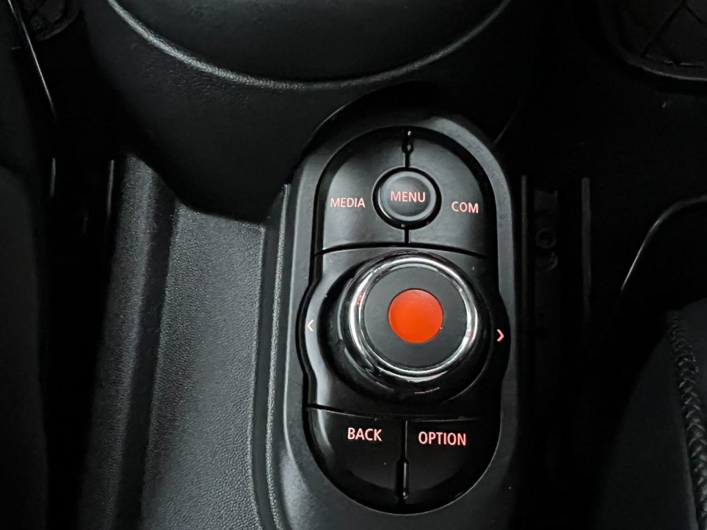 Used MINI Hatch 2019 for sale - 76453757: Photo 37