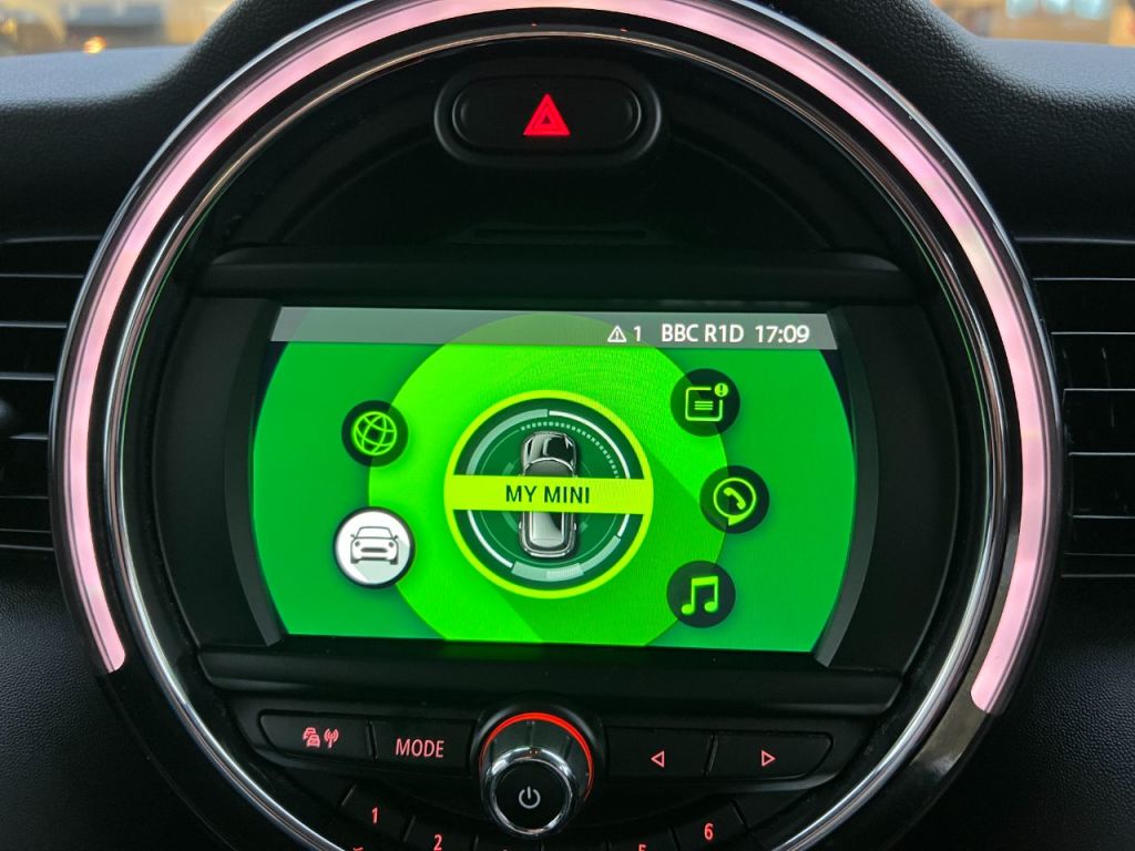 Used MINI Hatch 2019 for sale - 76453757: Photo 42