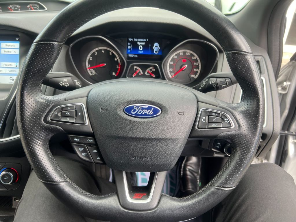 Used Ford Focus 2018 for sale - 76162588: Photo 32