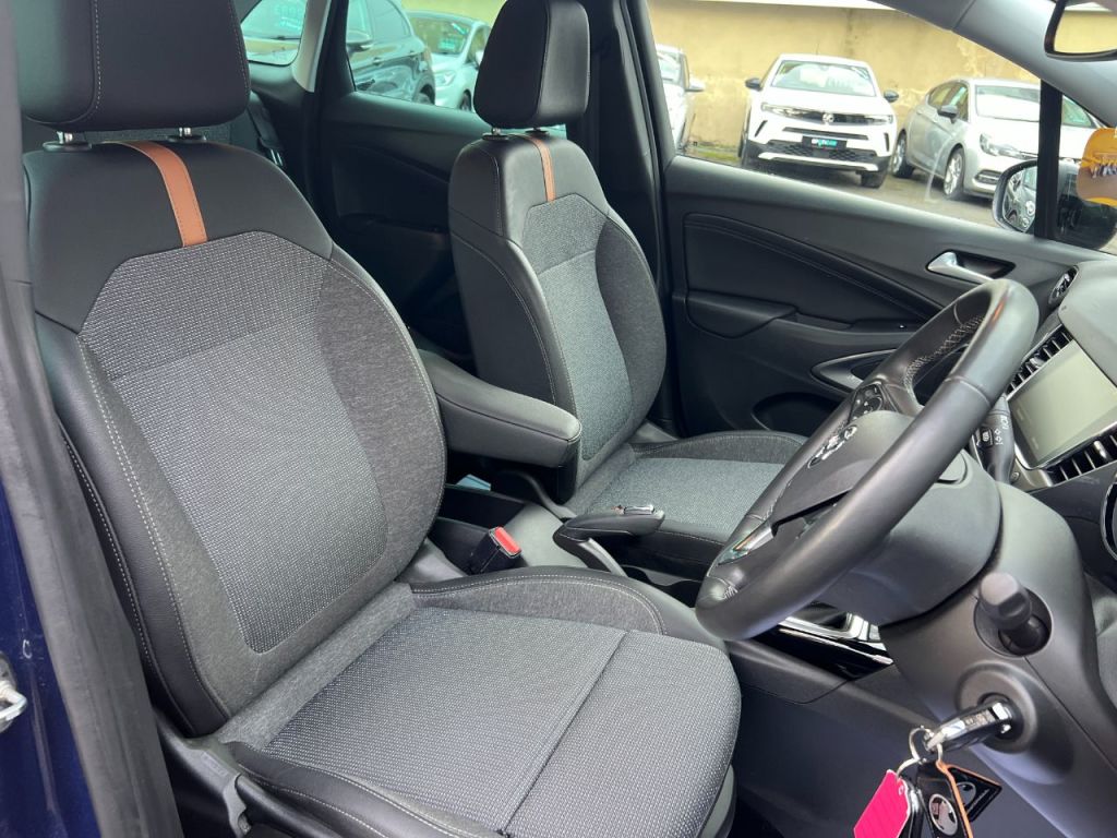 Used Vauxhall Crossland 2021 for sale - 76355939: Photo 21