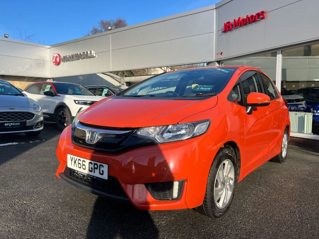 Used Honda Jazz 2017 for sale - 76616935: Photo 1