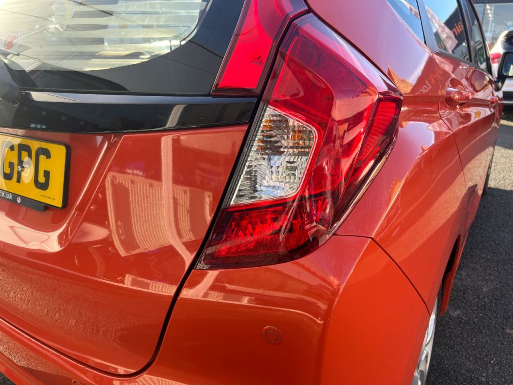 Used Honda Jazz 2017 for sale - 76616935: Photo 11