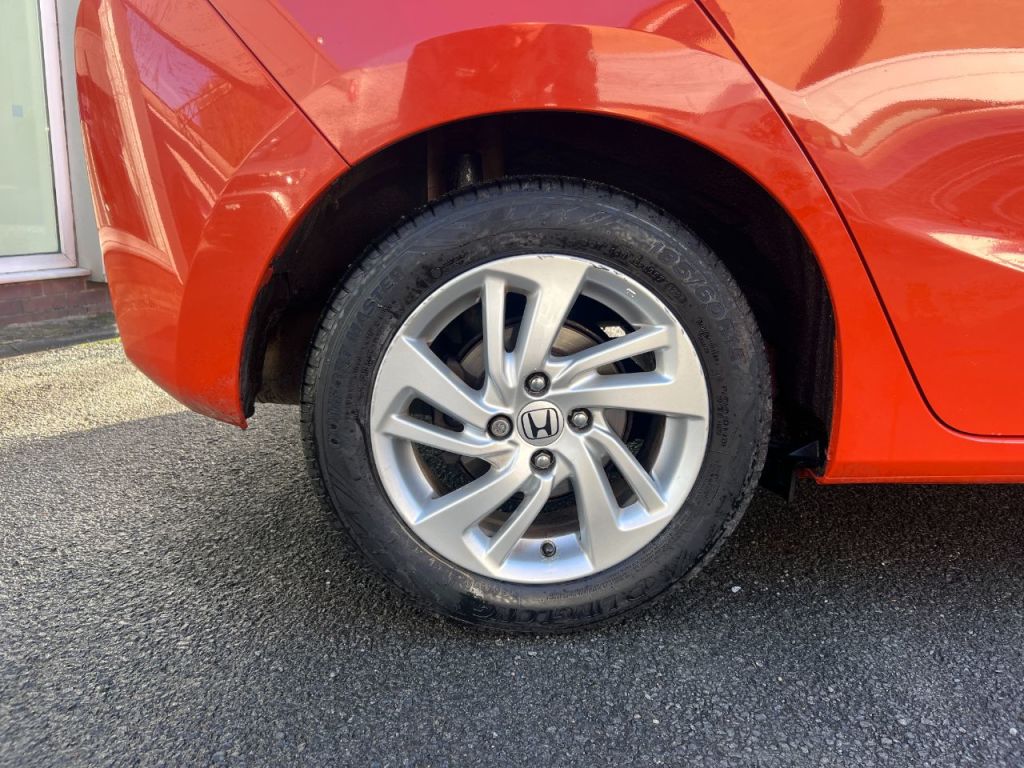 Used Honda Jazz 2017 for sale - 76616935: Photo 12