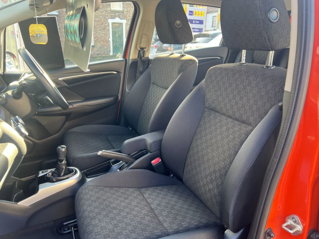 Used Honda Jazz 2017 for sale - 76616935: Photo 24