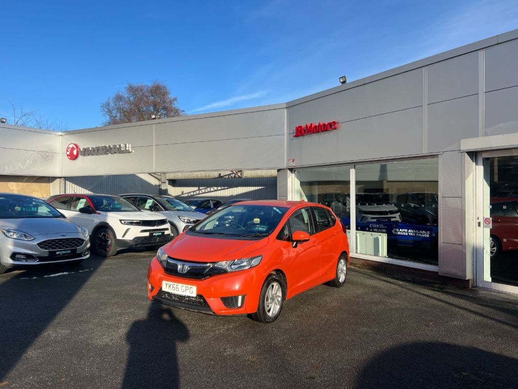 Used Honda Jazz 2017 for sale - 76616935: Photo 3