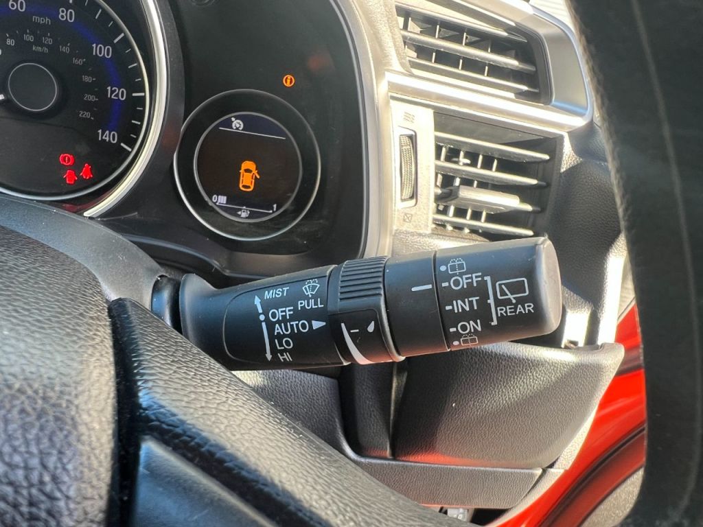 Used Honda Jazz 2017 for sale - 76616935: Photo 33